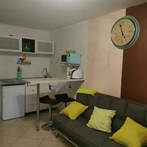 https://apartment-chaparral.tenerifehoteles.net
